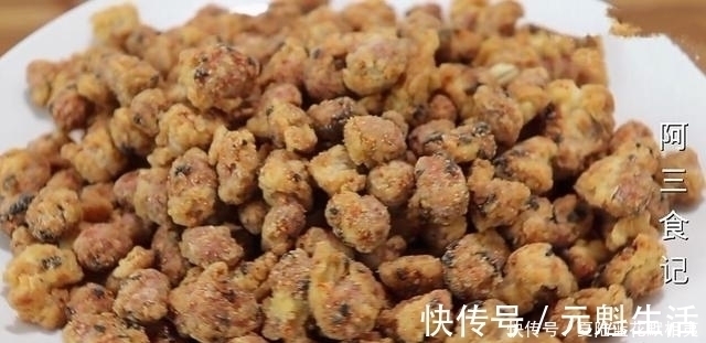 花生米|花生米最好吃的做法，加2个鸡蛋，太香了，我家一周吃3次，超解馋