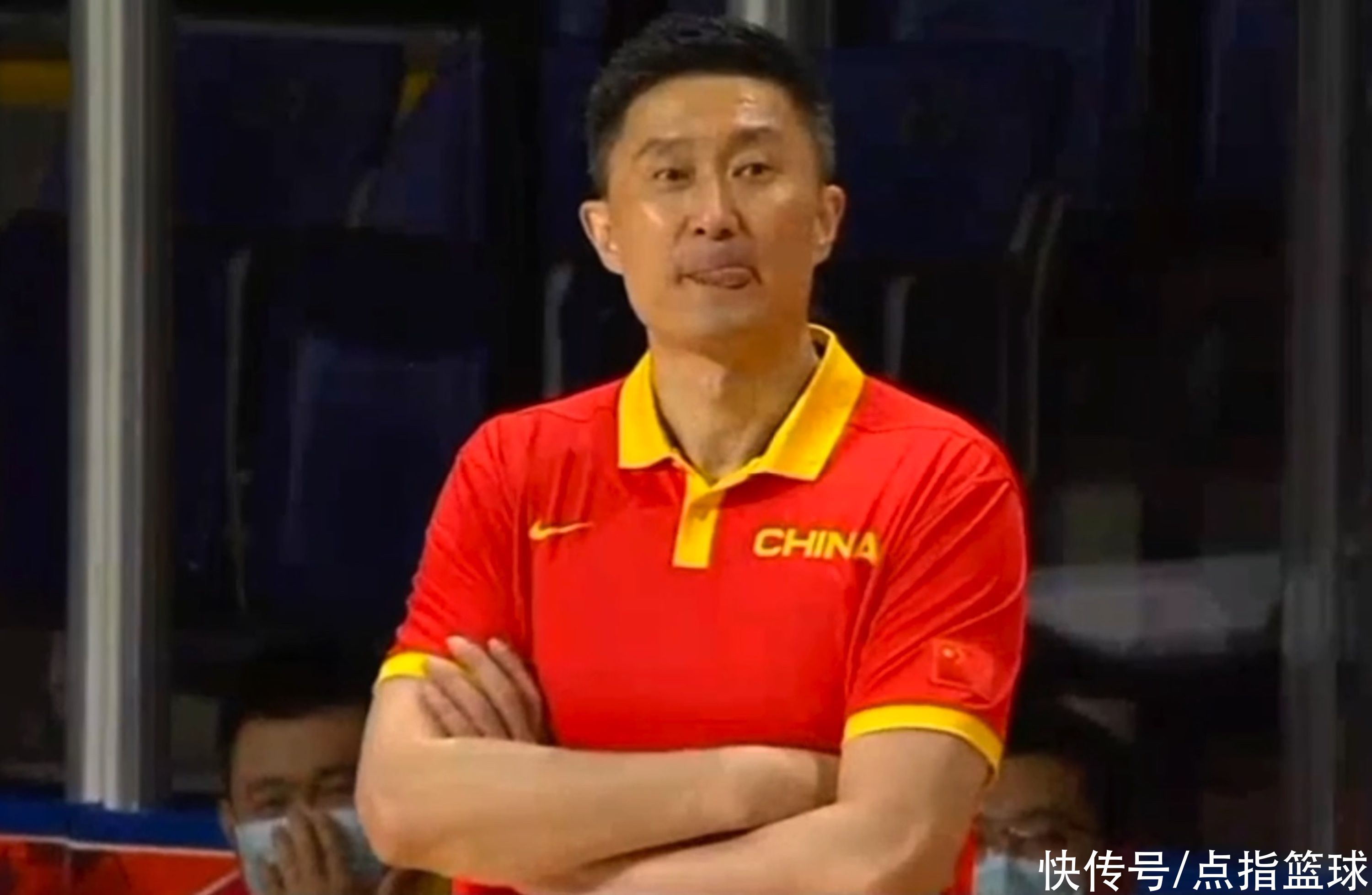 杜锋|加拿大拒绝“羞辱”进攻，杜锋第一时间找纳斯，球迷来挑刺了