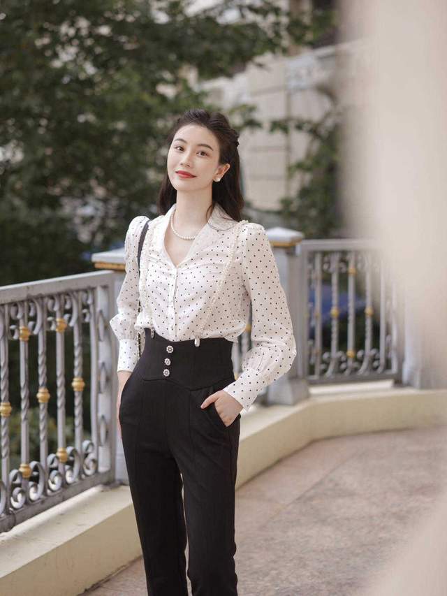 气质|论气质穿搭技巧,可以参考这位时尚博主,不光时髦简约,还很实用