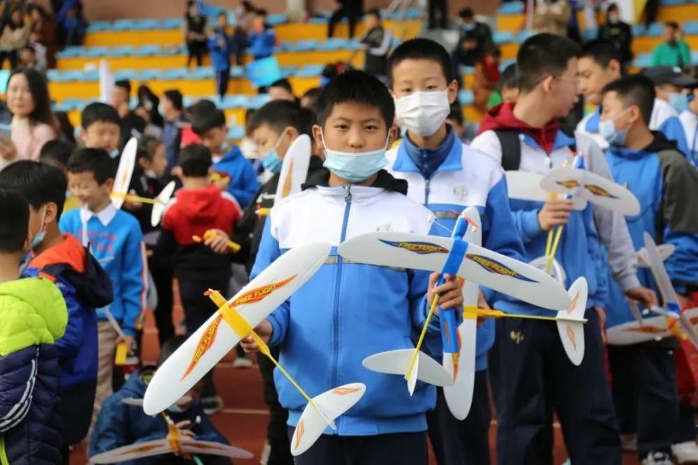 航天航空|与蓝天撞个满怀!西安市青少年航天航空航海模型竞赛精彩举行