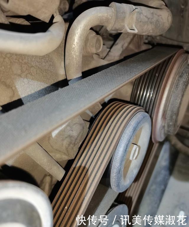 变形|报价15万的英菲尼迪FX35,内饰破烂大梁变形,妹子敢上车?