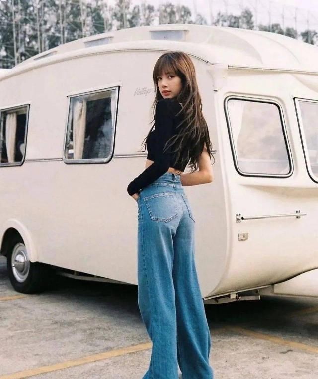 今夏最受欢迎的5条裤子长这样,显瘦又显气质