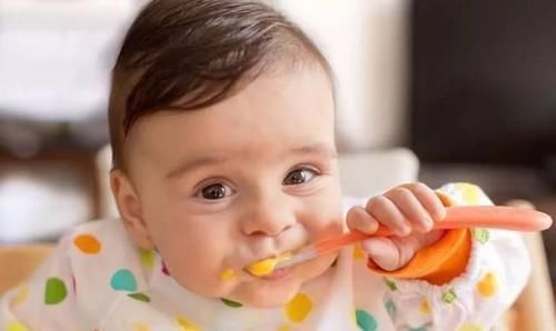 新生儿|新生儿胃有多大?看这张图就明白了,5个指标判断孩子是否吃饱