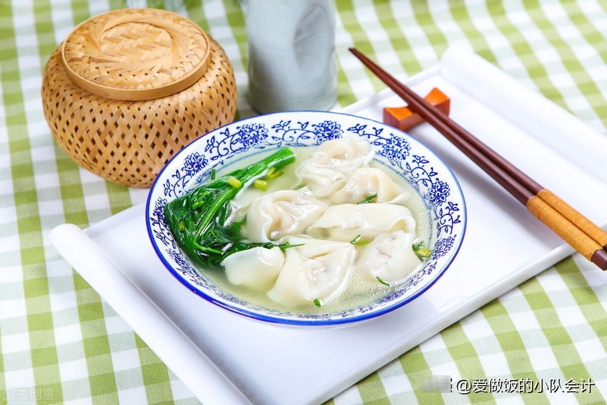 饺子皮|同样都带馅，馄饨和水饺有啥区别？原来区别不止一点，知道别吃错