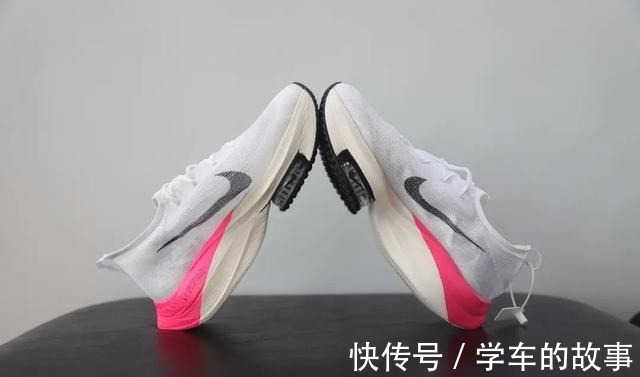 真假 也许你在某宝上买的折扣跑鞋是莆田货!真假鉴别教程让你不再被坑!