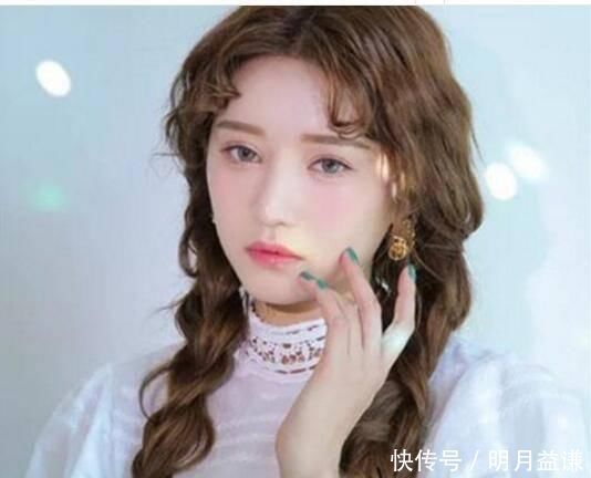 10款女生辫子编发发型,前卫又新潮,出门太漂亮了