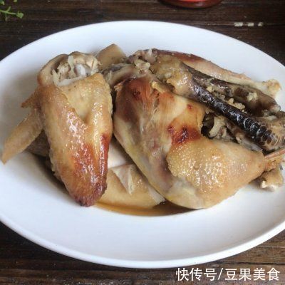 常吃|最常吃的家常菜，还属#夏日开胃餐#特色盐焗鸡最诱人