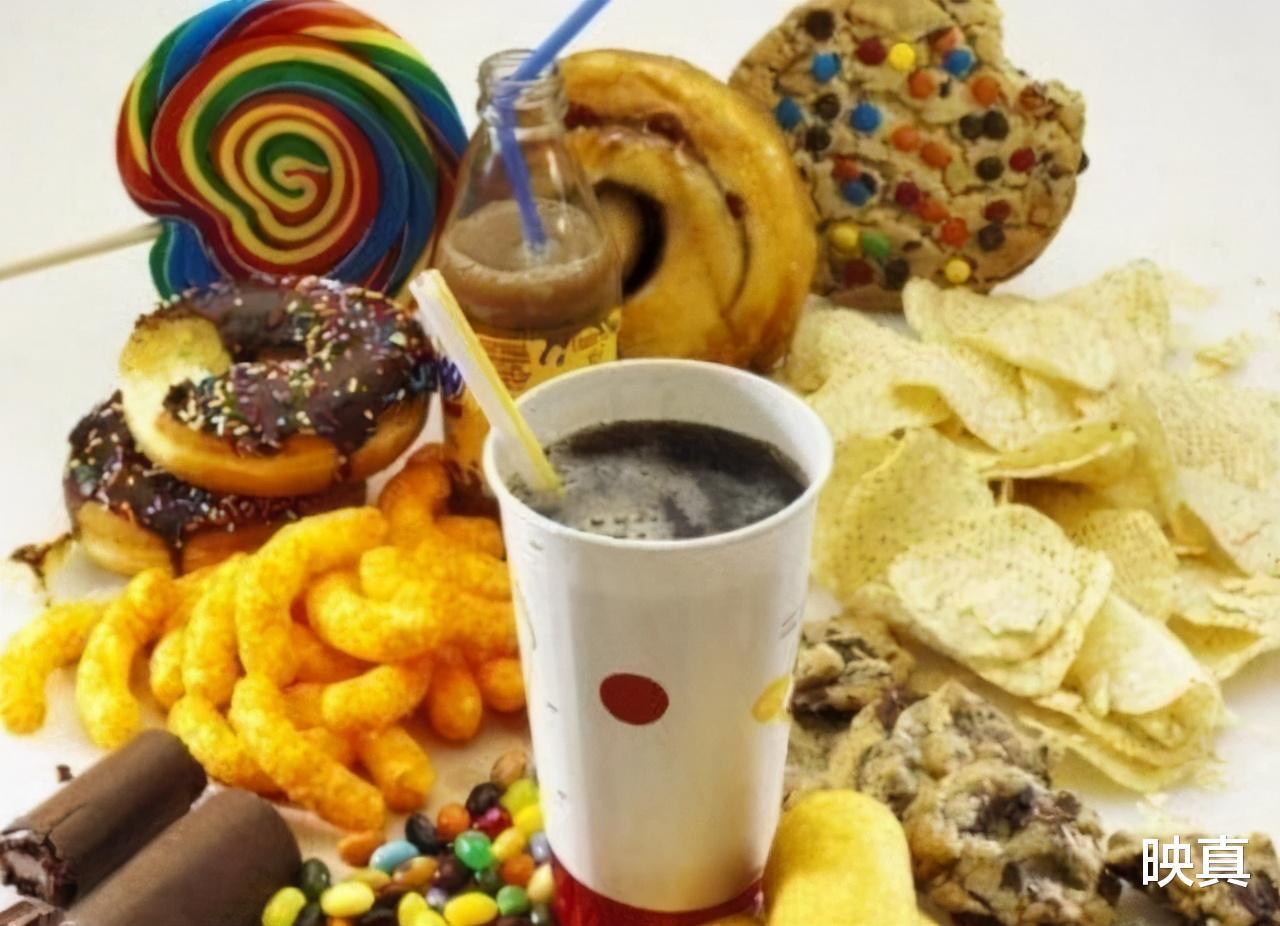 安格斯|“不要命”的减肥一苏格兰人完全绝食382天,成功减重250斤