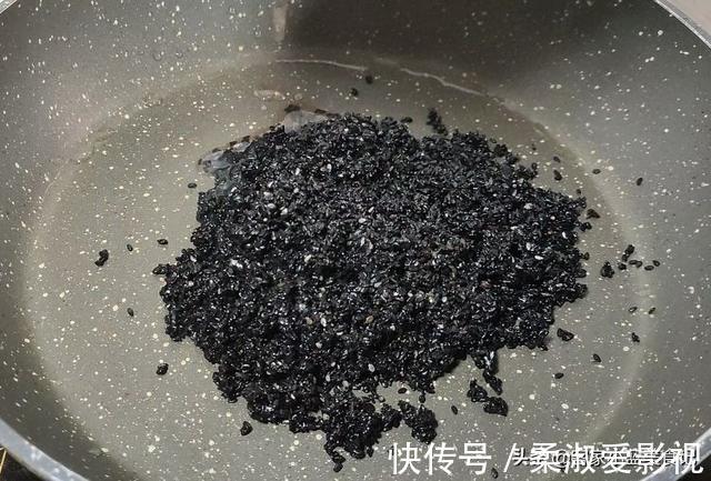 芝麻|多吃芝麻有好处,教你最健康的吃法,无糖无添加又易消化,真好吃