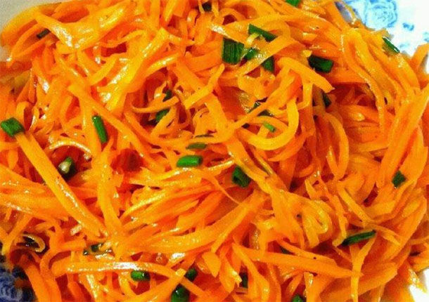 胡萝卜胡萝卜|女性过了50岁,多吃“排毒菜”,排出毒素、净化血液,滋养子宫