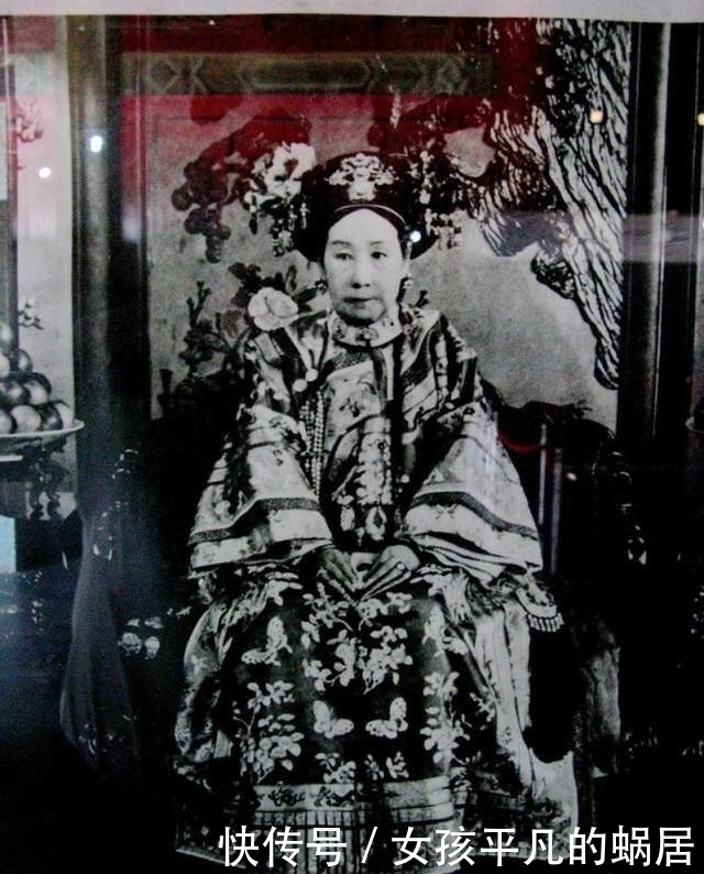 棺材|多年后慈禧坟墓再次被挖掘，刚打开棺材，就看到了这画面