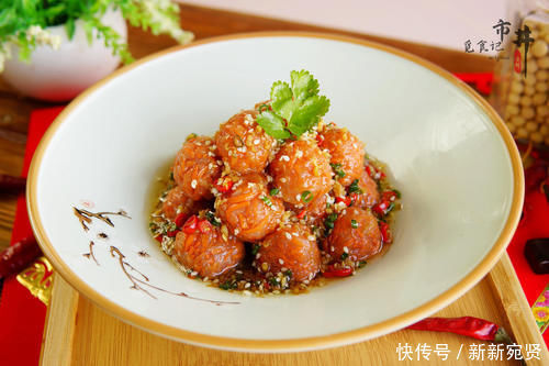 给年夜饭加道菜,“财源滚滚”端上桌,寓意好运齐来,八方进财