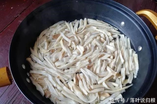 我给孩子补充营养,提高免疫力,首选这个家常菜