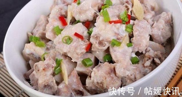 腰花|美食推荐京葱炒肉丝、香芋蒸排骨、炒猪皮、香葱爆腰花的做法