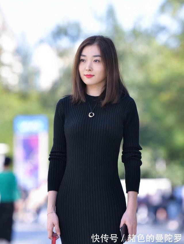 a495 时尚耐穿的包臀裙穿搭尽显可爱淑女风，带来别样的风情，高挑显瘦！