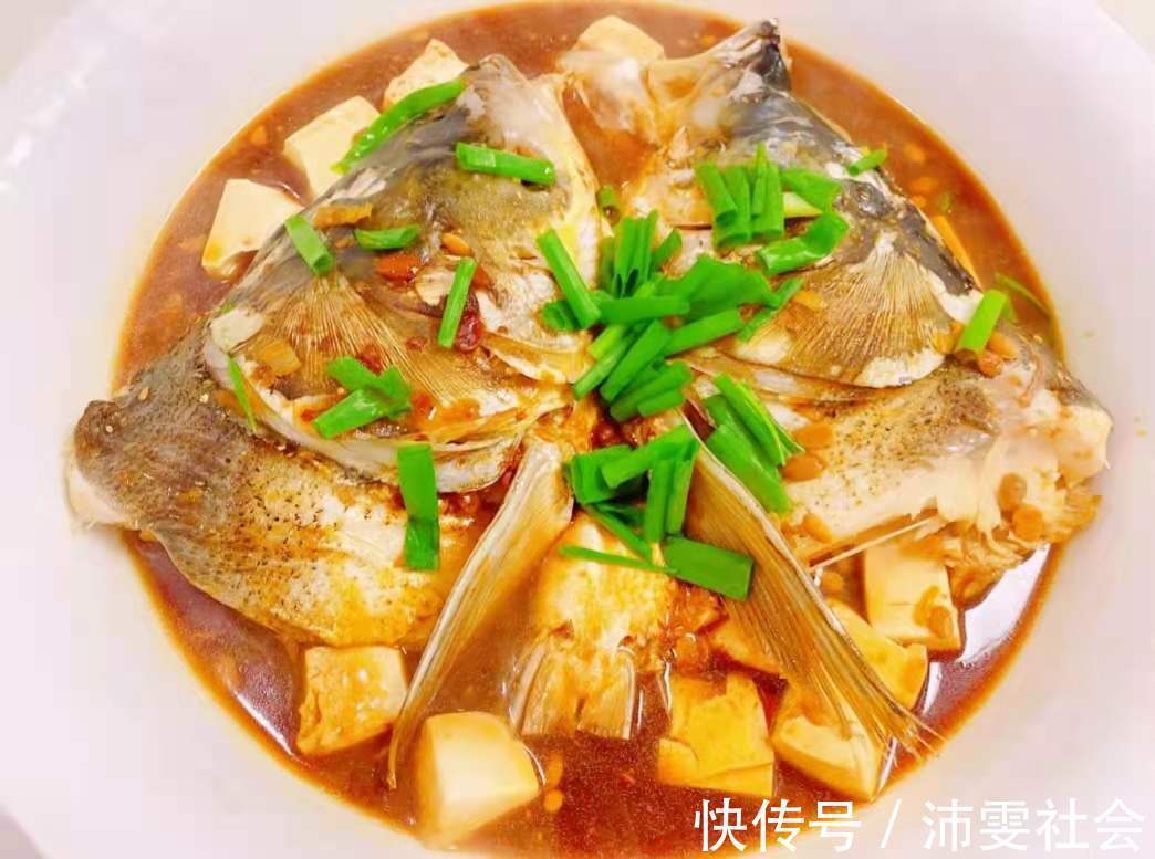 家常菜|美食家常菜推荐：豆腐鱼头，糖醋排骨，油菜炒口蘑，营养美味好吃