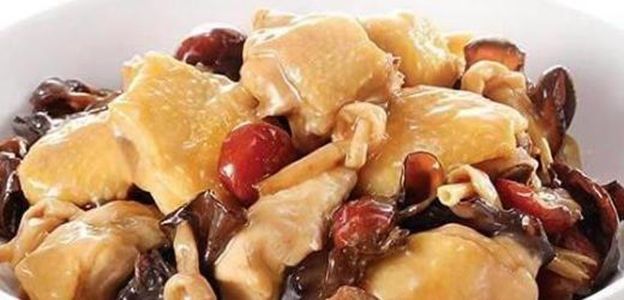 红烧鱼块，酱烧黄鳝，香菇蒸鸡腿，韭菜炒河虾的做法