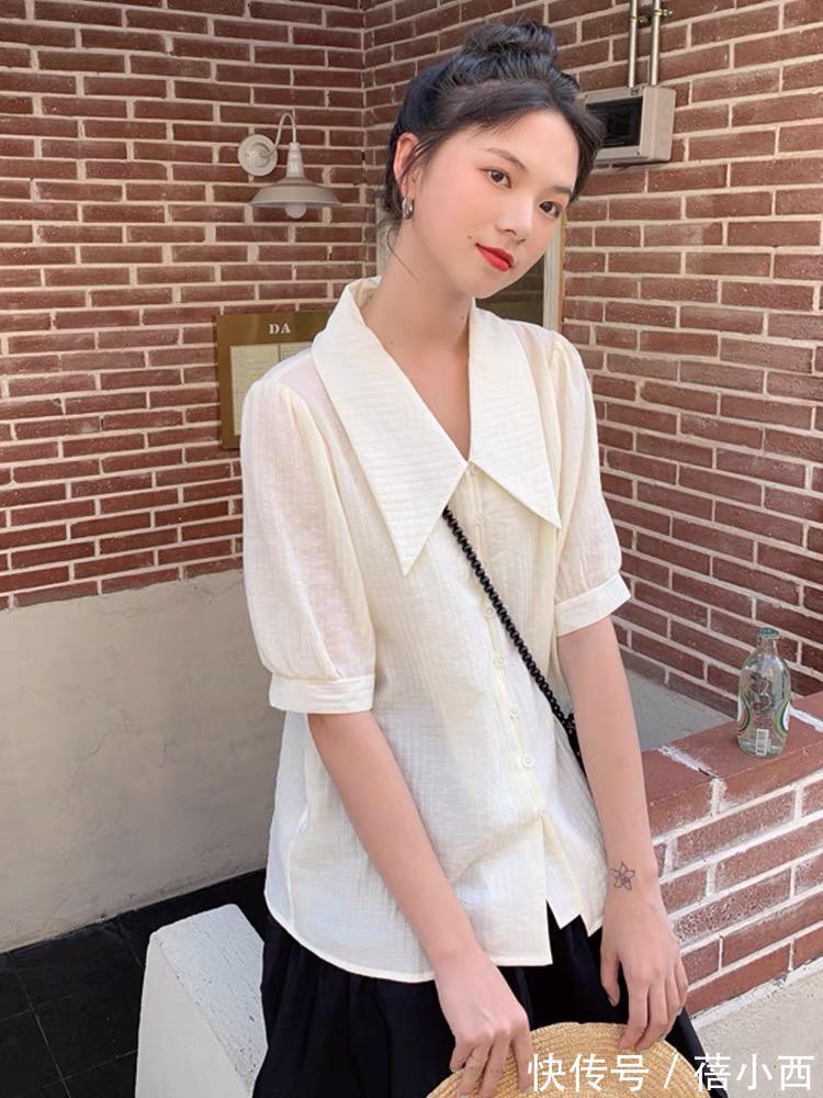 马甲|初秋快速提升衣品的3款“白衬衫”,减龄又显气质,都帮你挑好了