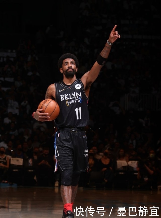 签名鞋|NBA球员上脚:保罗·乔治上脚PG1,杜兰特上脚欧文配色