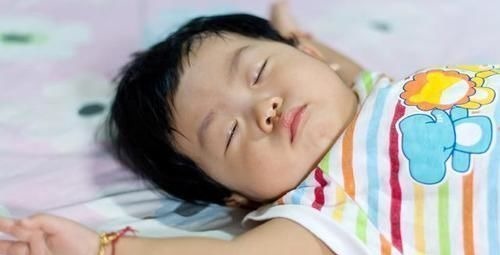 睡眠|午睡和不午睡的孩子,长大后哪个聪明答案可能跟你想的差别很大