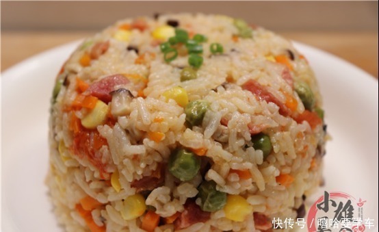 玉米粒|大米里加1个西红柿，给红烧肉都不换，我家一周做5次，孩子爱吃