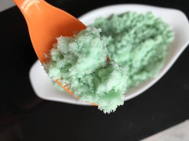 几个养花小偏方,让你“偷懒”把花养好,管用好使花卉喜欢