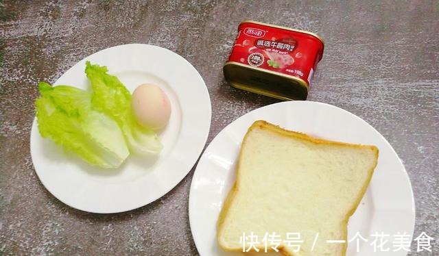 吴妈|学生早餐,5分钟教你在家做一道简单健康又营养的三明治百吃不厌!