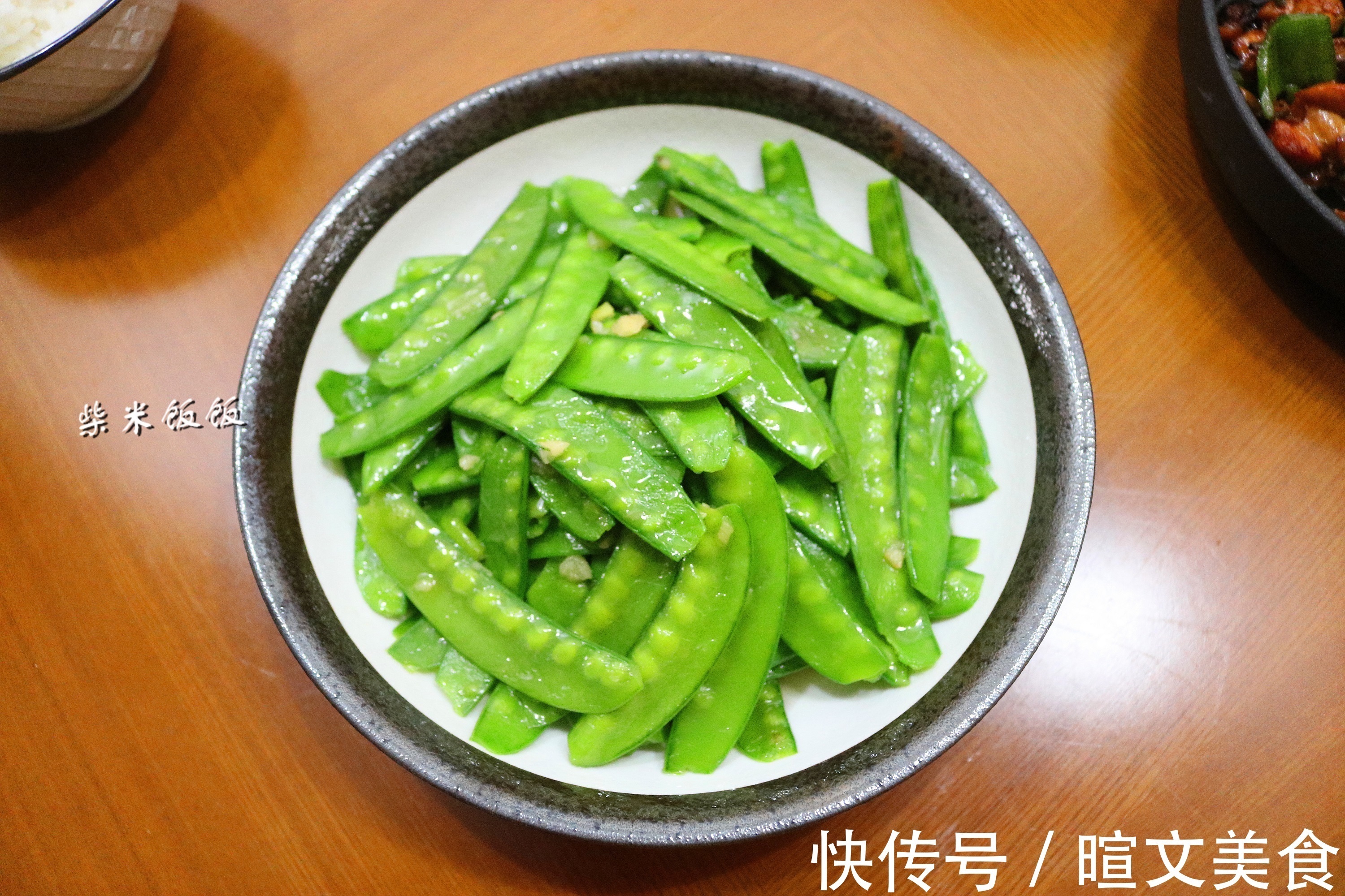 我和女儿的晚餐，2个菜1个汤，30分钟上桌，全部吃光不浪费