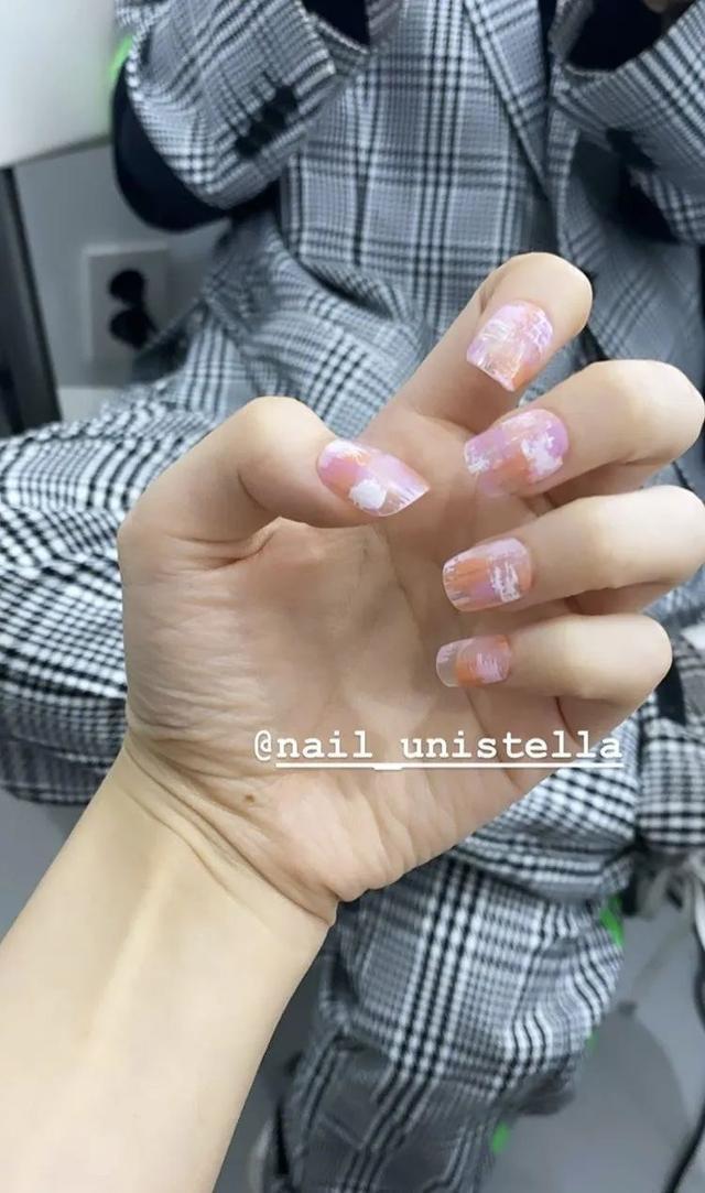 种草鹅|Blackpink 这次又要带动美甲美发行业的发展了