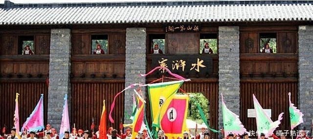 英雄|揭秘《水浒传》英雄排座次危机,被宋江轻松化解,让人忍不住叫好!