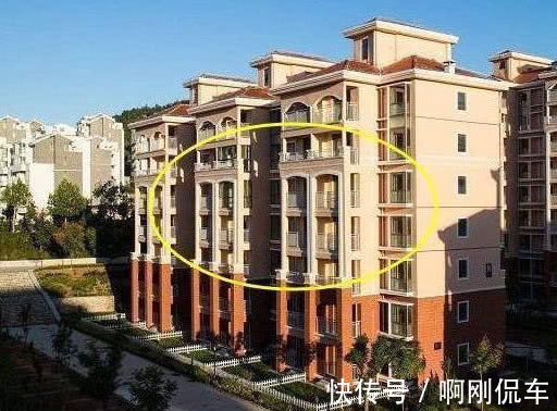 专家|买房该选“边户”还是“中间户”？听完专家分析，才知该这样选