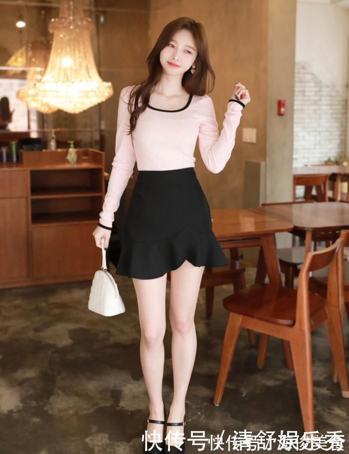 个性|黑色高腰短裙,裙摆处不规则设计,个性时尚