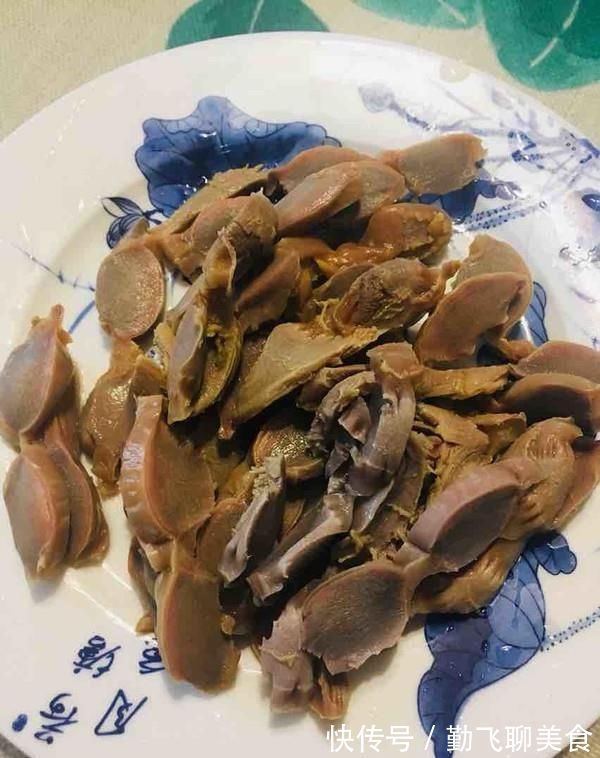 肫皮|青椒与它绝配,被称“天然泻药”,口臭消失,可能大肚子也瘪了