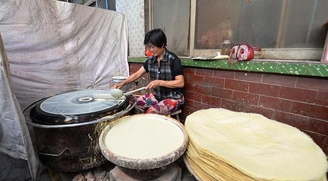  明日惊蛰，传统习俗除了吃梨，还要吃这6种美食，你都知道吗？