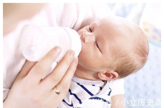 宝宝|如何训练宝宝抬头?可知宝宝头部控制时间表?如何训练宝宝翻身?