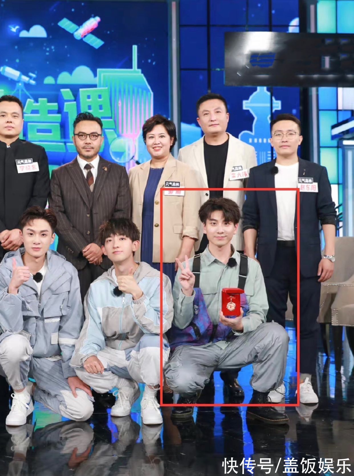 天天向上改版后面目全非!官宣美女主持加入,兄弟团仅剩汪涵一人