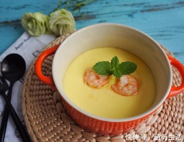 保质期|母乳也有“保质期”?医生指出:三个阶段只喝母乳,孩子缺乏营养