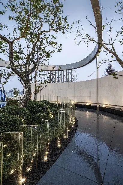  半围合|星环浮动，雁归云境