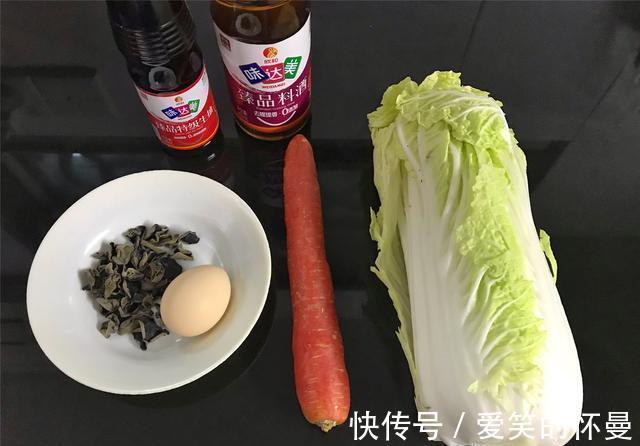 营养|白菜学会这么做,比炖肉还好吃,鲜美营养又简单,上桌连汤都不剩