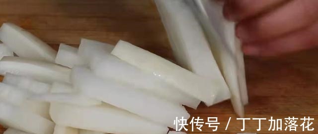 萝卜|白萝卜这样吃才叫过瘾,不用炒不用炖,开胃下饭又解馋,比肉还香!