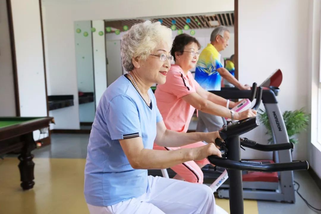 骨骼|运动是对抗衰老的双刃剑？老人运动应该注意什么？送你几条建议