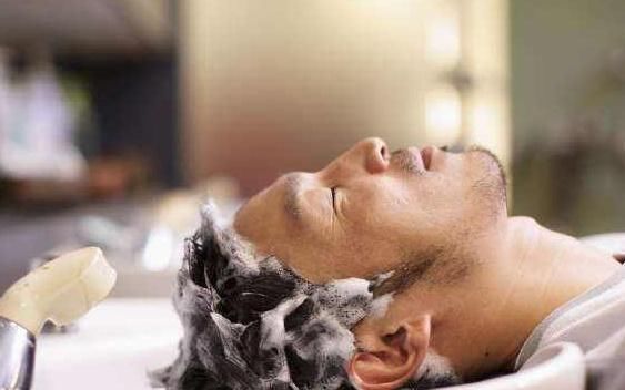 重金属|经常染发会伤身吗?医生建议:尽量做到这4点,或许可以放心染发