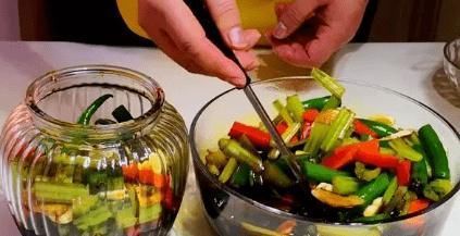 用蚝油提鲜,谨记“4不放,4不吃”为了家人健康,别再乱用了