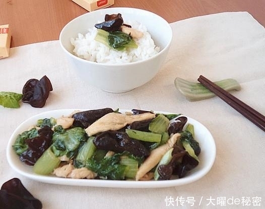 女人|这菜女人抓紧吃,养血驻颜,肌肤红润,味道鲜美,常吃气色好!