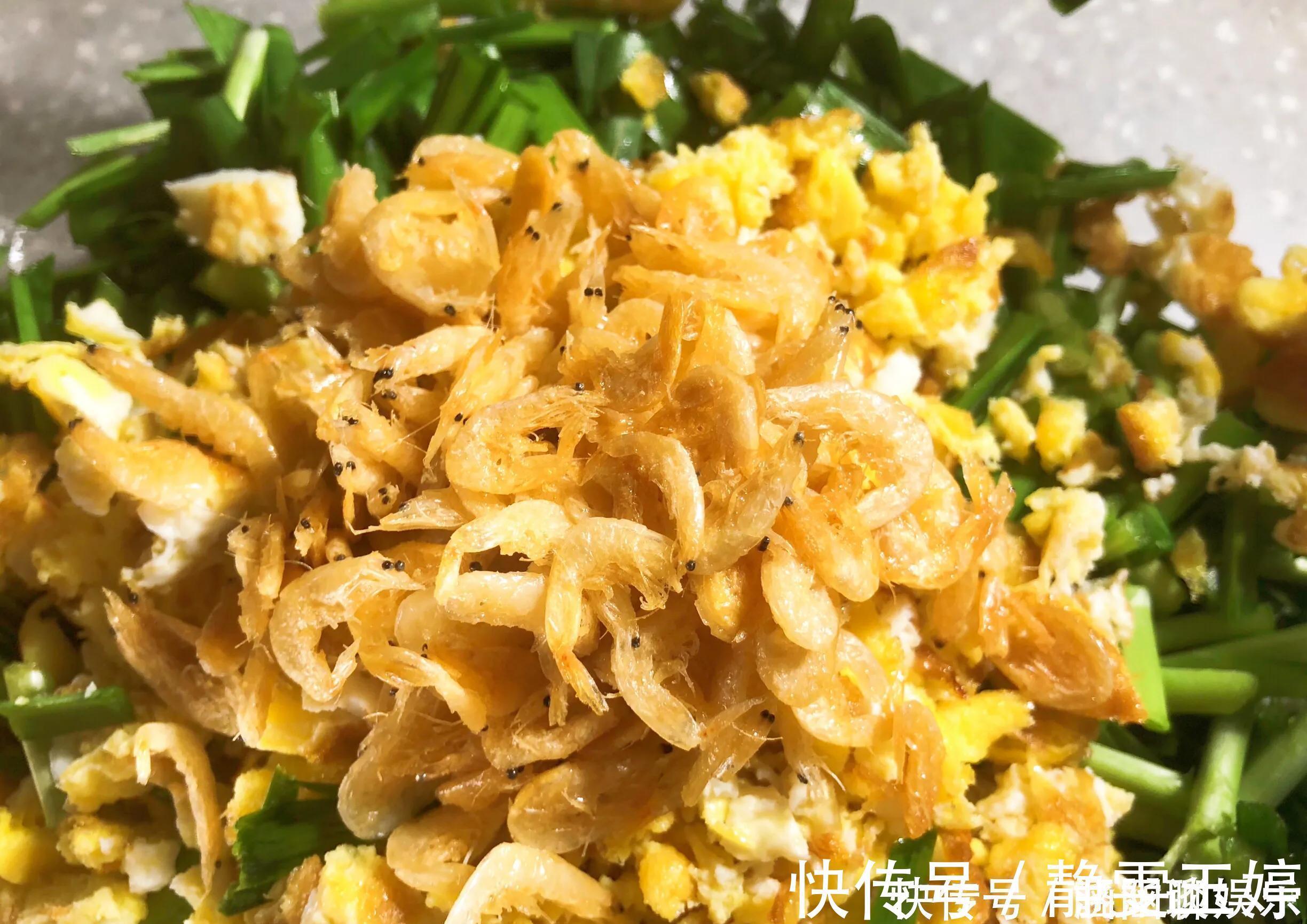 快手鲜香韭菜盒子，不发面不用饺子皮，隔几天都不硬，放凉更好吃