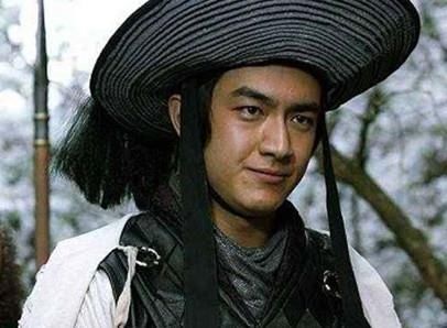 林冲|演过“林冲”的演员,图一100分,图四70分,最后一个是在毁原著