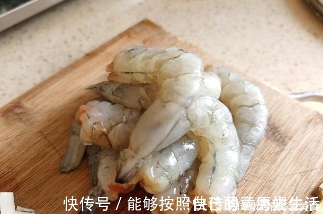 儿子|父母身高不及格,儿子13岁身高172,分享长高的秘诀,很实用