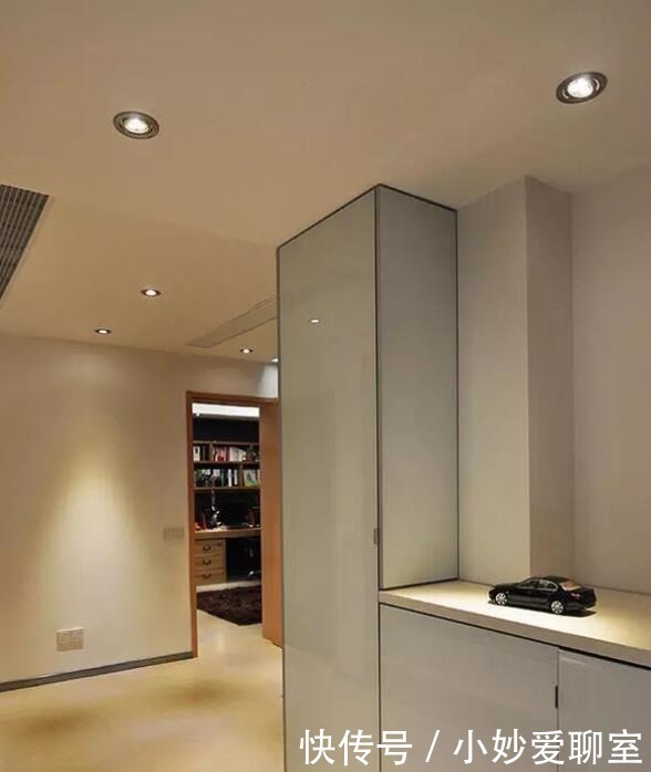 舒适|卧室弄出9平米衣帽间,再做个榻榻米休闲房,太舒适了!