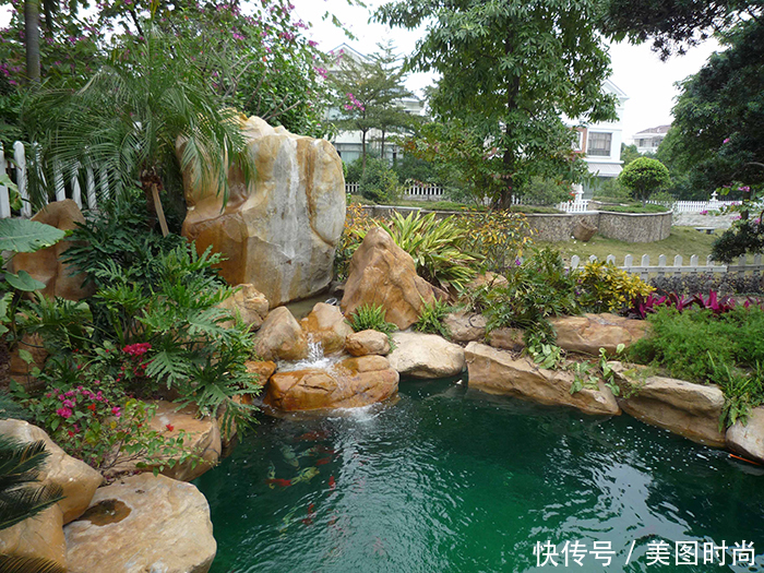 13个庭院鱼池设计,在院里建造一个假山鱼池,赏花观鱼太美了
