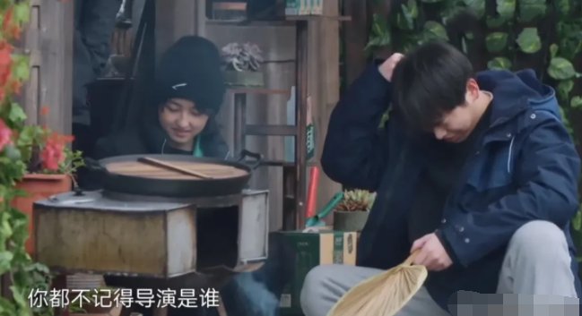 黄磊、何炅一起做节目，观众很享受！俩人的情商可谓不相上下